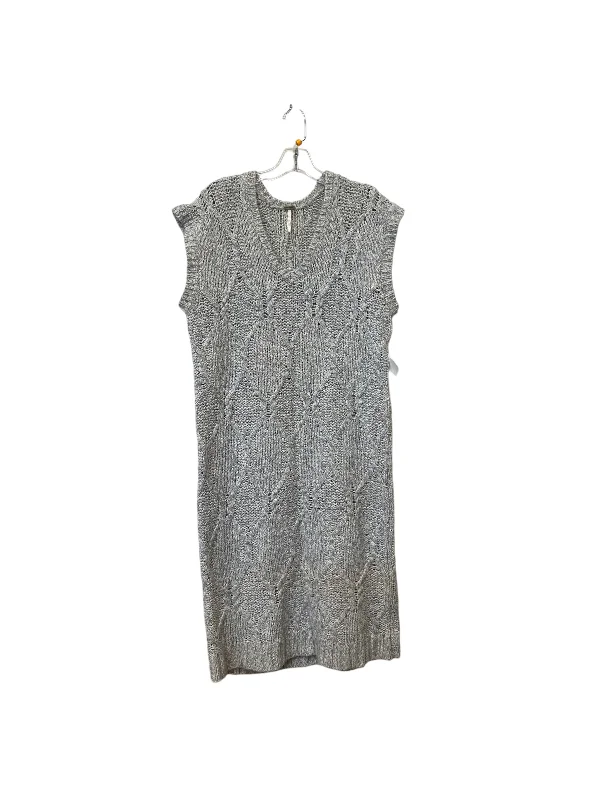 Dress Sweater By Free People In Grey, Size: M